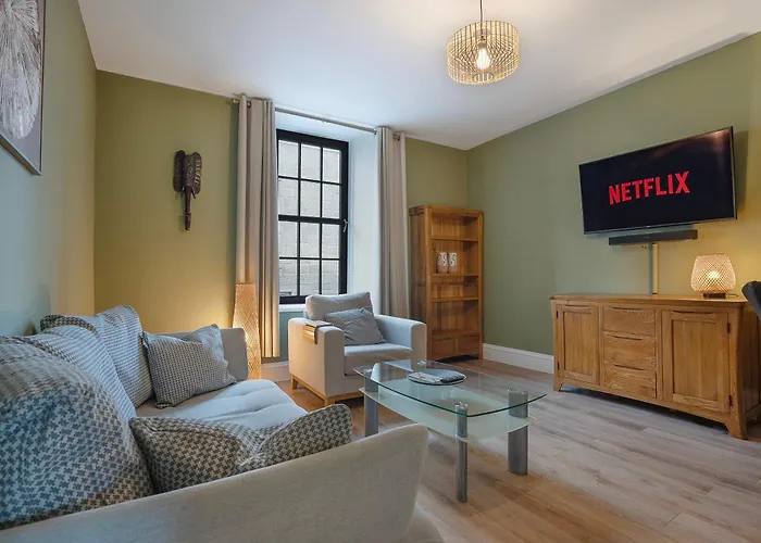 St Marys Place Apartment - Grampian Lettings